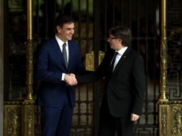 Pedro Sánchez y Carles Puigdemont