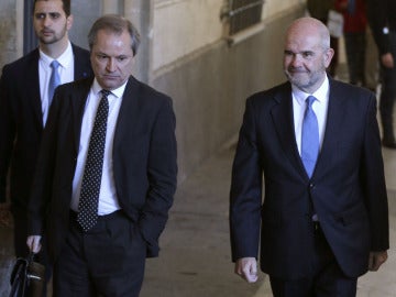 Manuel Chaves llega a los juzgados de Sevilla Manuel Chaves llega a los juzgados de Sevilla