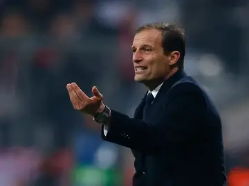 Allegri durante el partido de la Juventus en el Allianz Arena Allegri durante el partido de la Juventus en el Allianz Arena