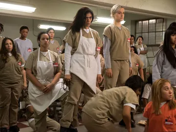 Orange is the new black - 4T Orange is the new black - 4T