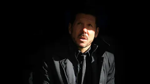 Simeone, entre sombras Simeone, entre sombras