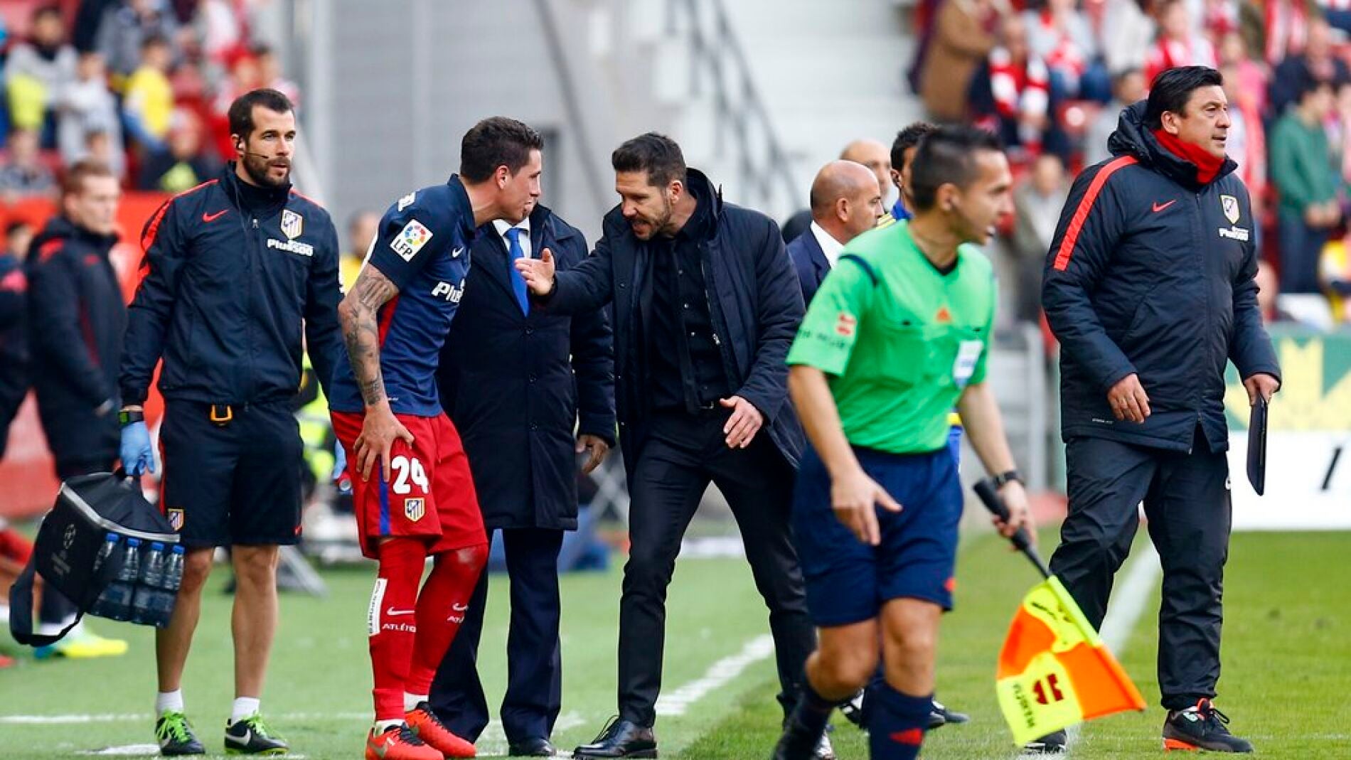 Gim&eacute;nez habla con Simeone