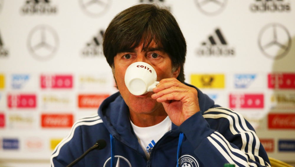 Joachim Loew en rueda de prensa