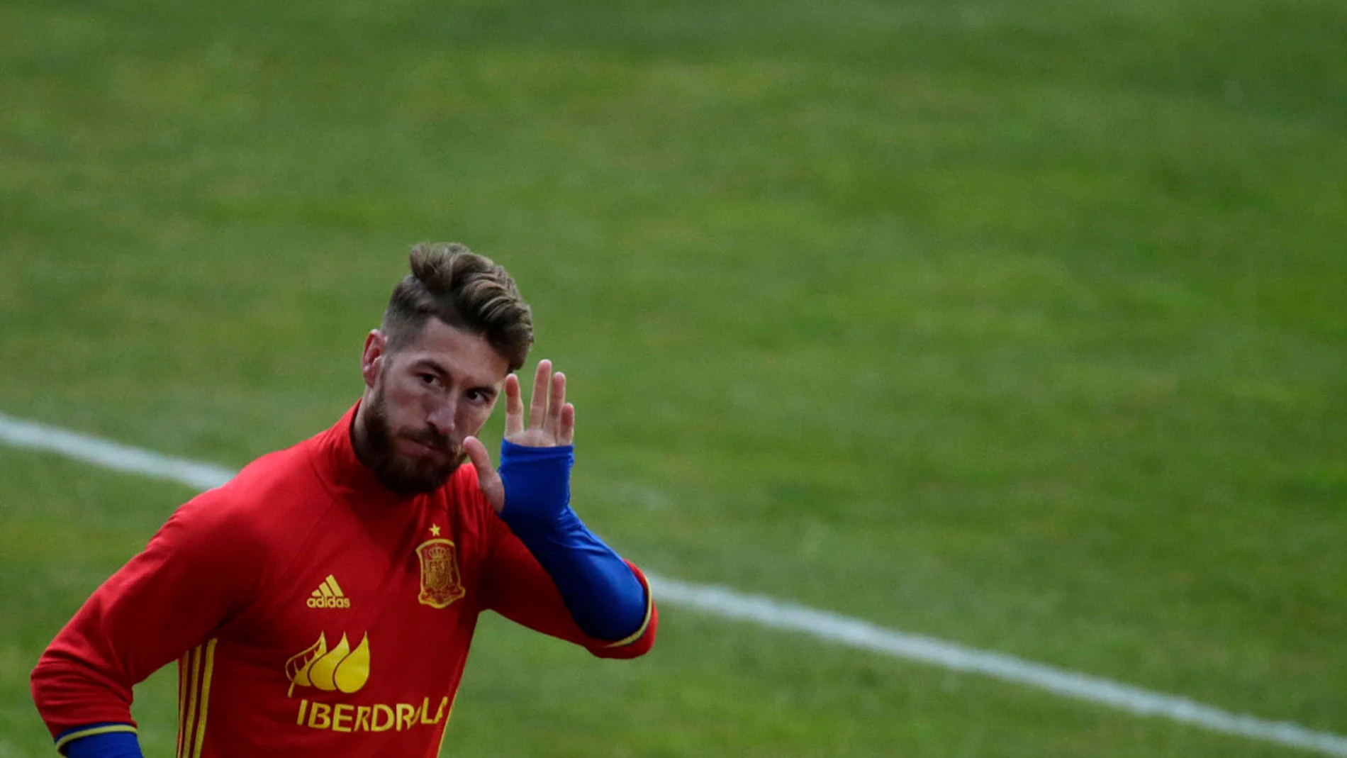 Sergio Ramos en un entrenamiento de la Selección Sergio Ramos en un entrenamiento de la Selección