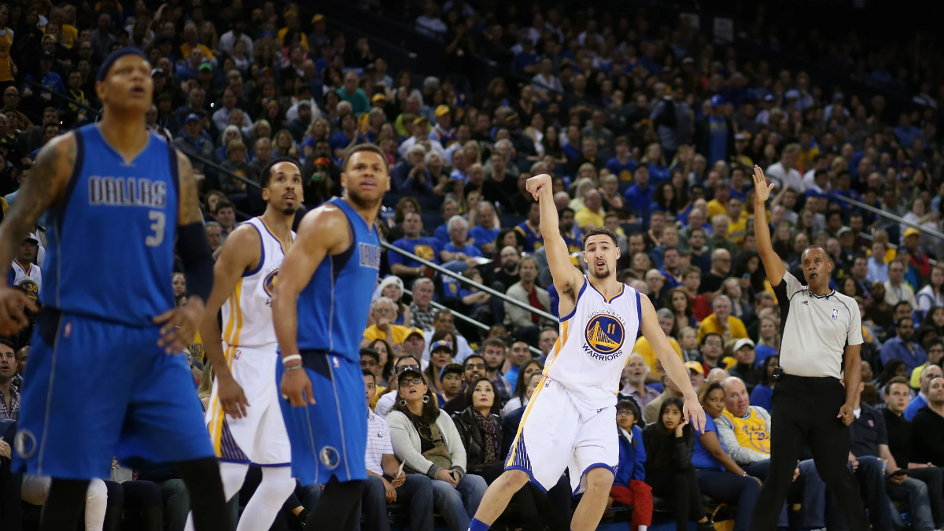 Thompson, ante los Mavericks Thompson, ante los Mavericks