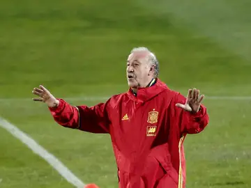 Vicente del Bosque, en un entrenamiento Vicente del Bosque, en un entrenamiento