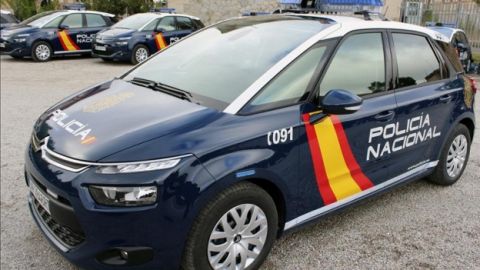 Un coche de la Polic&iacute;a Nacional