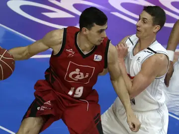 Carroll, ante Tomas Carroll, ante Tomas