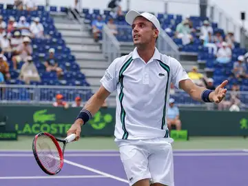 Roberto Bautista, a los octavos del Master 1000 de Miami Roberto Bautista, a los octavos del Master 1000 de Miami