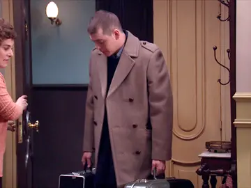 Guillermo busca alojamiento en la pensión Guillermo busca alojamiento en la pensión