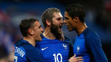 Los jugadores franceses celebran un gol