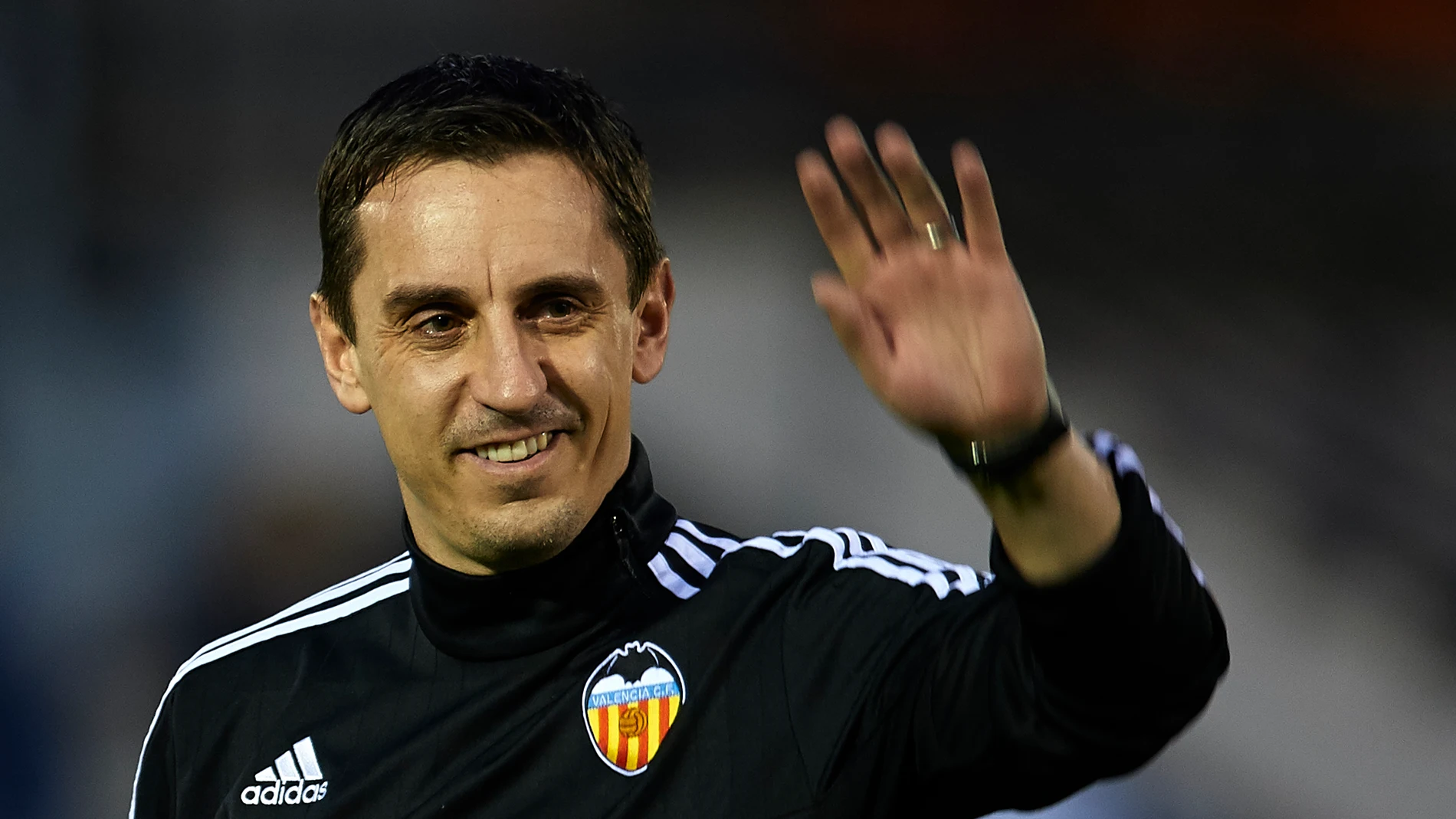 Gary Neville, exentrador del Valencia Gary Neville, exentrador del Valencia