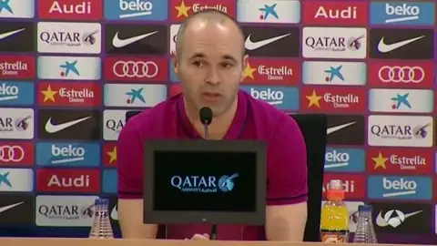 Iniesta en rueda de prensa Iniesta en rueda de prensa