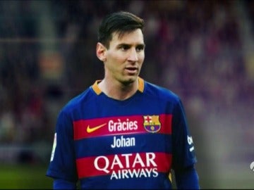 Frame 17.787952 de: El Barça lucirá "Grácies Johan" en sus camisetas en el clásico
