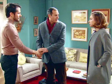 Miguel acepta al refugiado Miguel acepta al refugiado