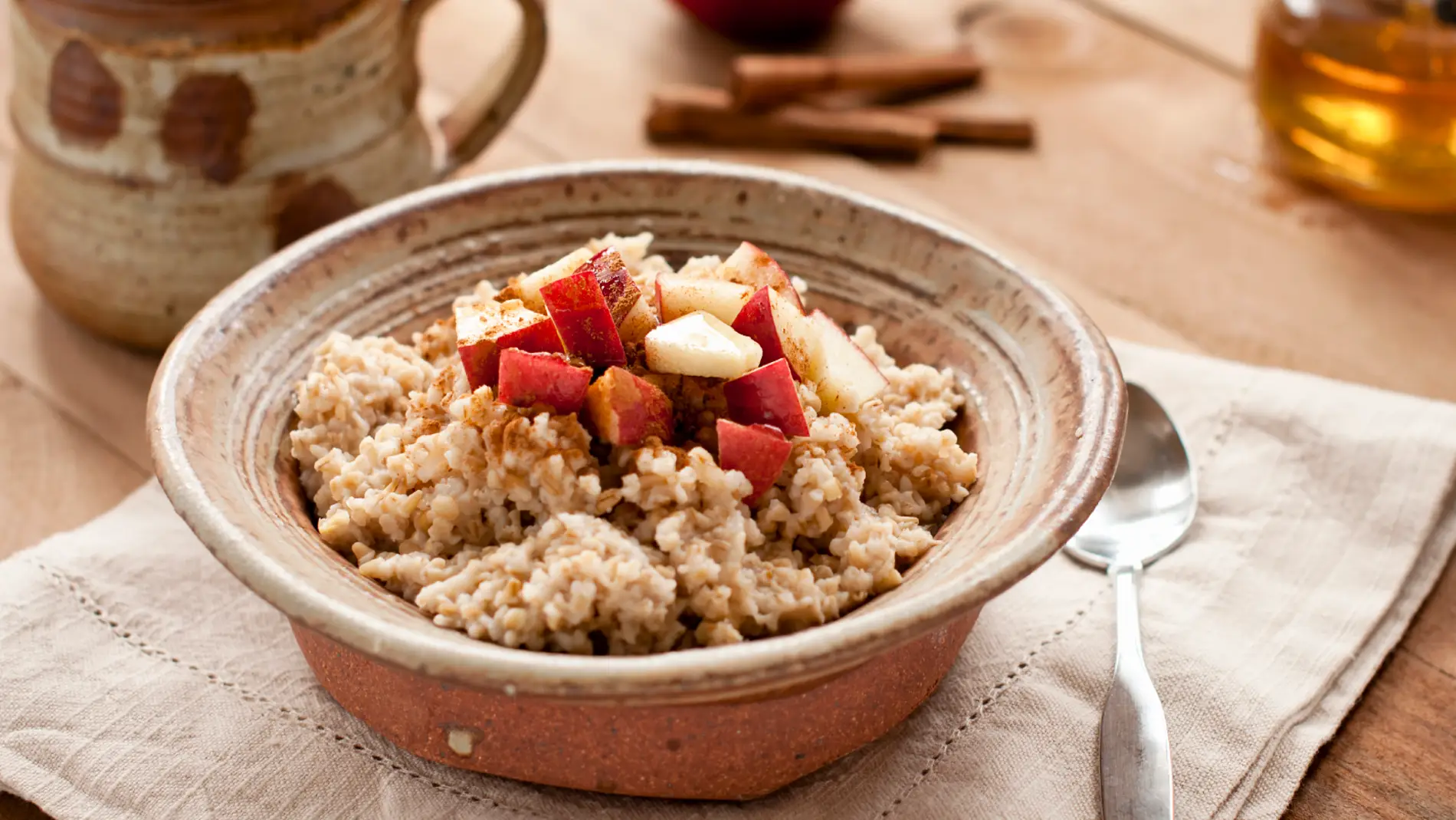 ¿La avena te recuerda a comida de pájaros? 5 saludables razones para incluirla en tu dieta