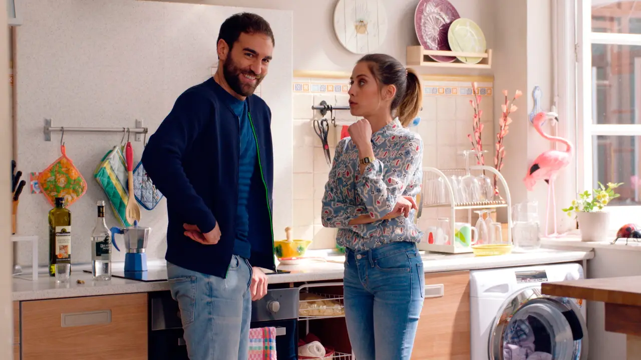 Carmen, Maritxu y Antonio se suman al 'teatrillo' de Iñaki y Paulova