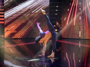 La coreografía de Axe Peña La coreografía de Axe Peña