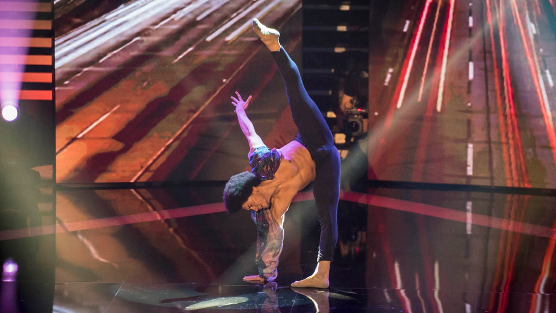 La coreograf&iacute;a de Axe Pe&ntilde;a