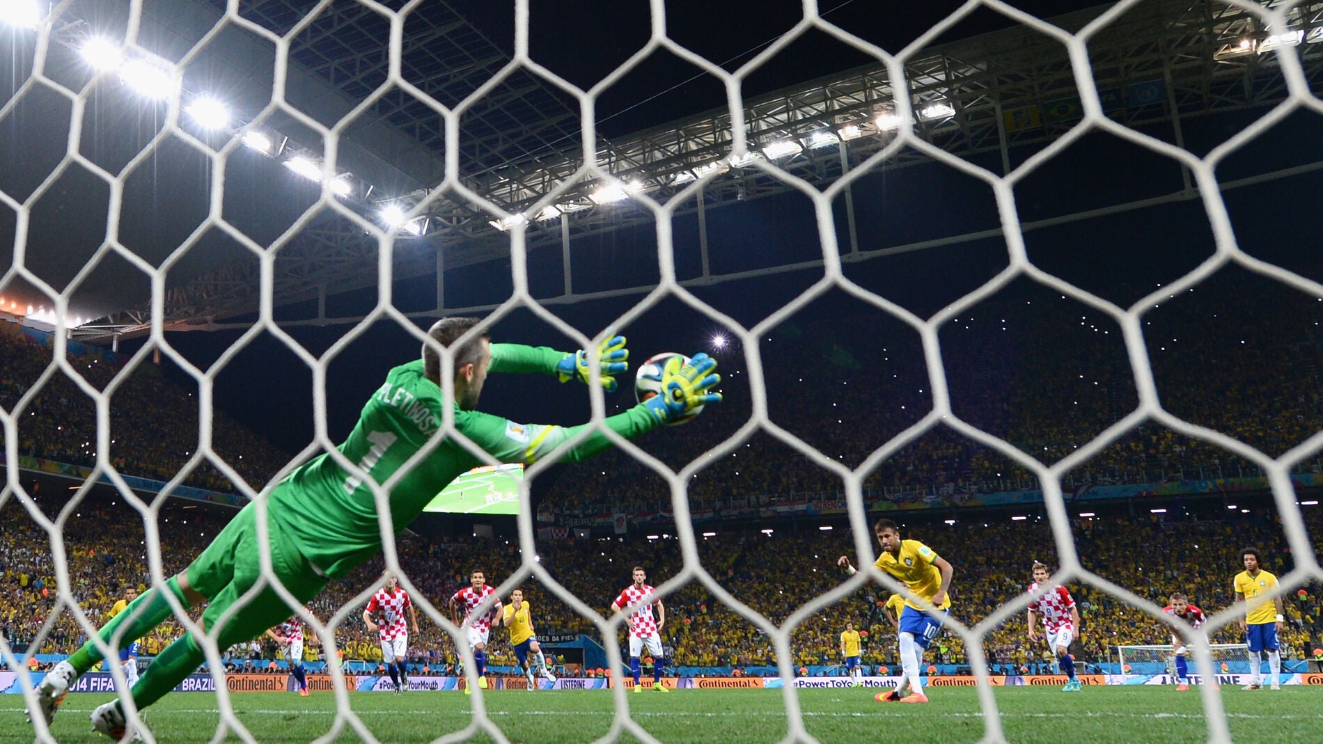 Neymar lanza un penalti en un Brasil-Croacia del pasado Mundial