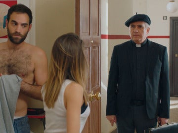 El padre Pascual pondrá a prueba la relación de Carmen e Iñaki El padre Pascual pondrá a prueba la relación de Carmen e Iñaki