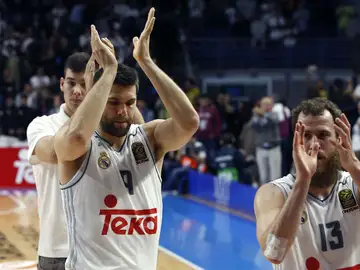 Felipe Reyes y Sergio Rodríguez se despiden del Palacio tras la eliminación en la Euroliga Felipe Reyes y Sergio Rodríguez se despiden del Palacio tras la eliminación en la Euroliga