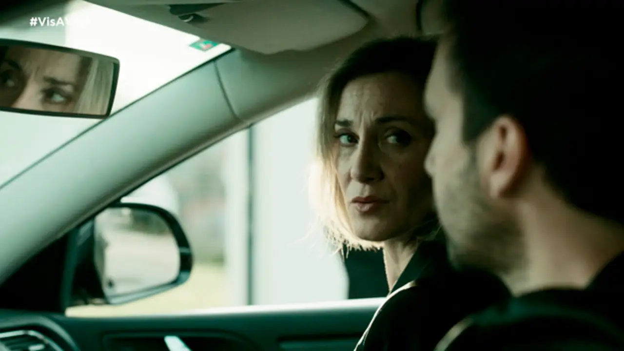 Lidia es la jueza que lleva el caso de Karim, el Sirio