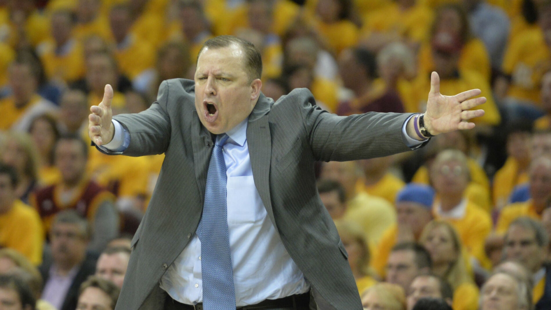 Tom Thibodeau, durante un partido con los Chicago Bulls