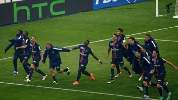 Los jugadores del PSG celebran el triunfo alcanzado