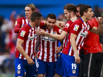 El Atlético celebra un gol de Ángel Correa