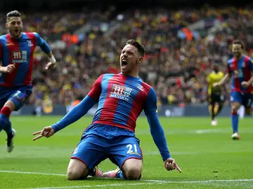 Connor Wickham festeja el gol de la clasificación con el Crystal Palace Connor Wickham festeja el gol de la clasificación con el Crystal Palace
