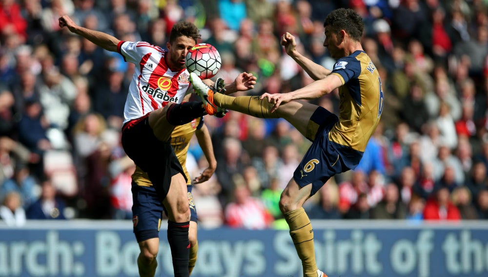 Koscielny, ante Borini
