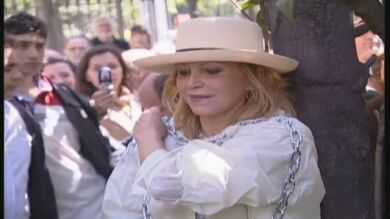 La baronesa Thyssen amenaza con llevarse fuera de España su colección 