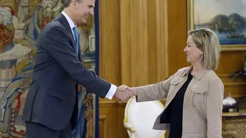 El Rey ha recibido a Ana Oramas, portavoz de Coalición Canaria El Rey ha recibido a Ana Oramas, portavoz de Coalición Canaria