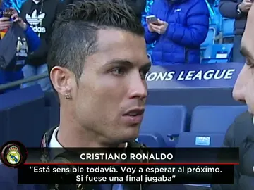 Cristiano Ronaldo, en la banda del Etihad Stadium Cristiano Ronaldo, en la banda del Etihad Stadium
