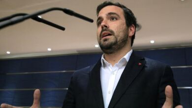Garzón cree que si la confluencia con Podemos 