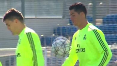 Cristiano ya toca balón y realiza carrera continua
