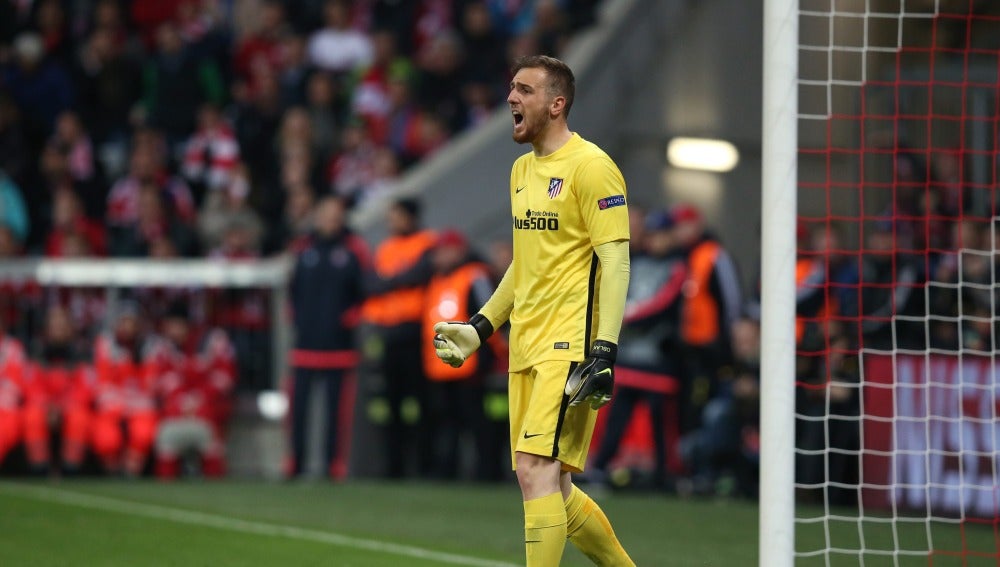 Oblak, eufórico tras detener el penalti a Muller