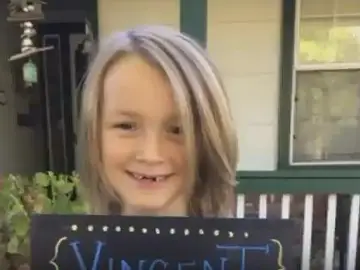 Niño con cáncer Niño con cáncer