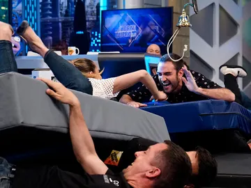 Jon Plazaola y María León en 'El Hormiguero 3.0' Jon Plazaola y María León en 'El Hormiguero 3.0'
