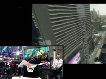 Jon Plazaola y María León en 'El Hormiguero 3.0' Jon Plazaola y María León en 'El Hormiguero 3.0'