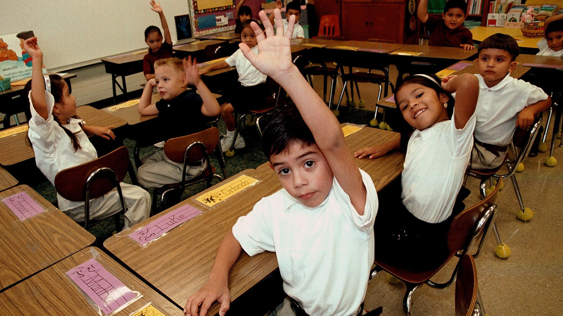 Aula con ni&ntilde;os de primaria