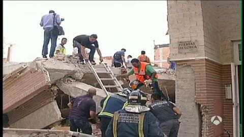 Frame 14.688735 de: El Gobierno de Murcia destina a Lorca 12 millones en el quinto aniversario del terremoto