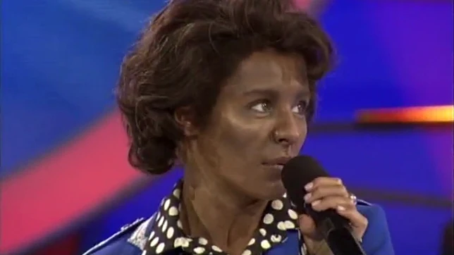 Soraya Arnelas imita a James Brown en 'Tu cara me suena'