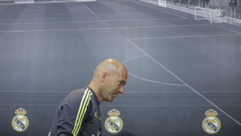 Zidane, durante la rueda de prensa