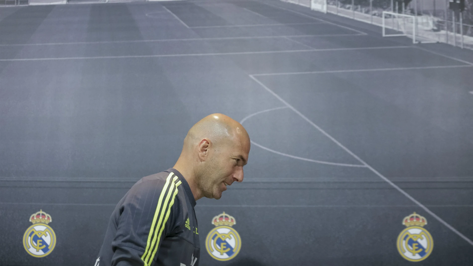 Zidane, durante la rueda de prensa Zidane, durante la rueda de prensa