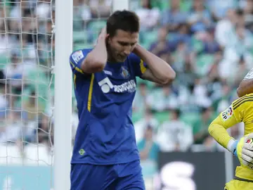Scepovic, cabizbajo Scepovic, cabizbajo