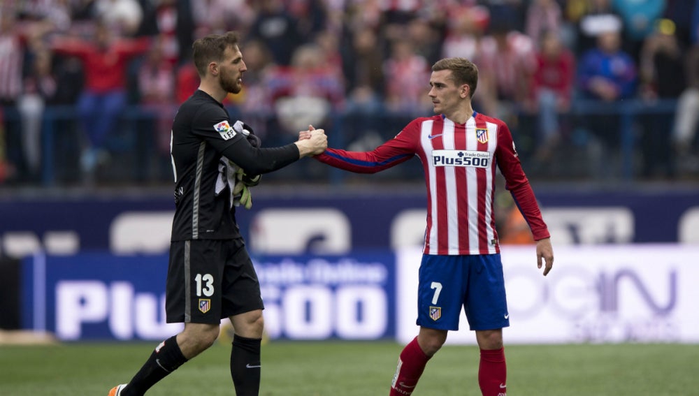 Oblak saluda a Griezmann