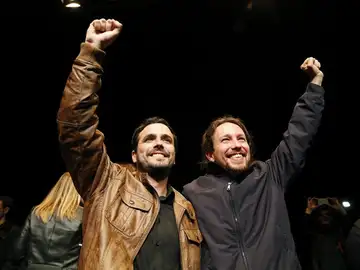 Elecciones generales 2019: Pablo Iglesias y Alberto Garzón, tras el preacuerdo electoral. Elecciones generales 2019: Pablo Iglesias y Alberto Garzón, tras el preacuerdo electoral.