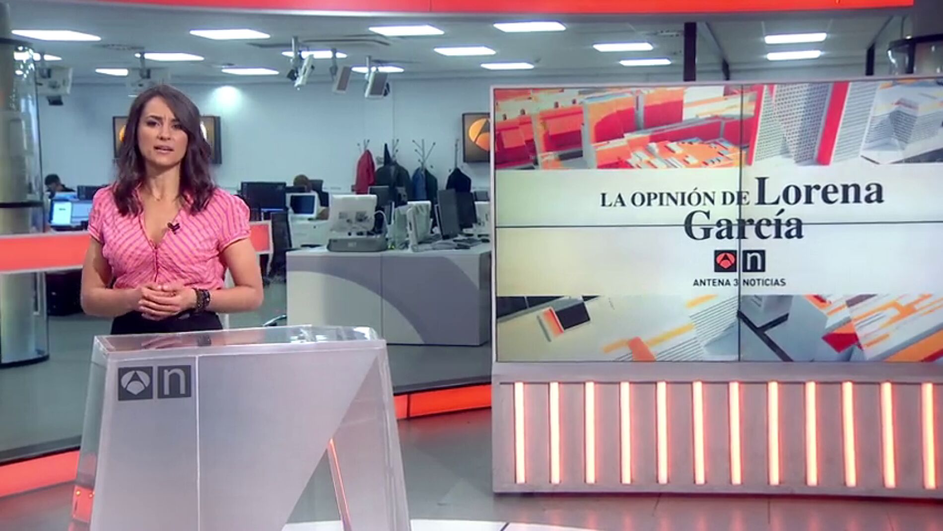 Frame 8.952457 de: Fuera de Juego